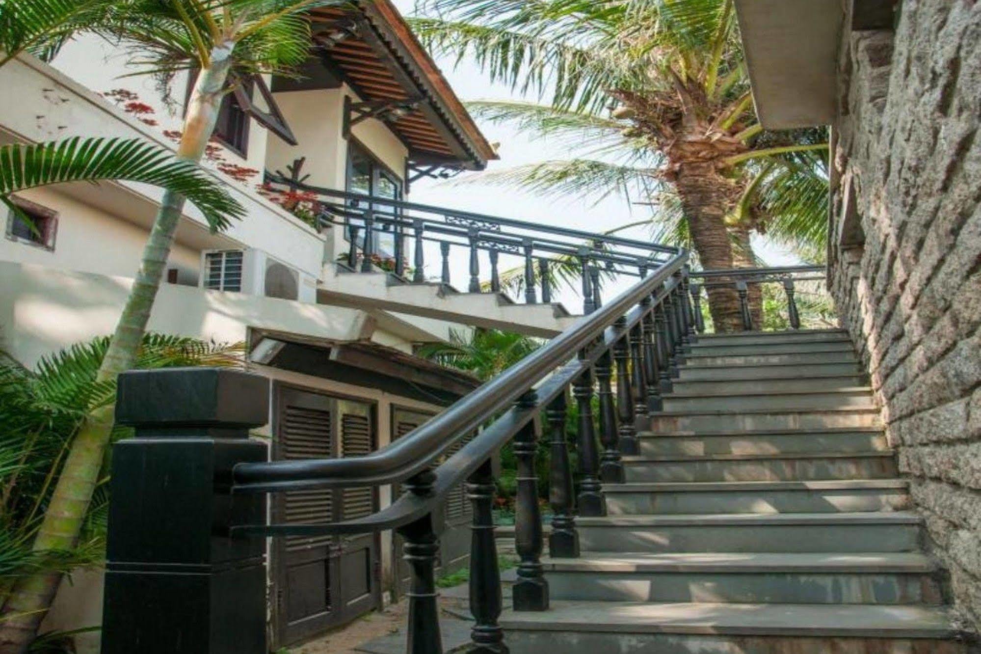 Villa Hoa Su Хойан Экстерьер фото