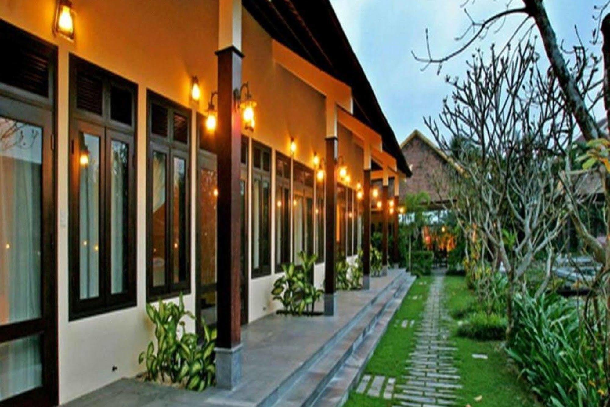 Villa Hoa Su Хойан Экстерьер фото